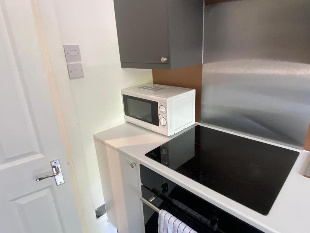 Elegant Studio In Central Hove - 5 Min Walk To Beach - 10 Min To Brighton Екстериор снимка